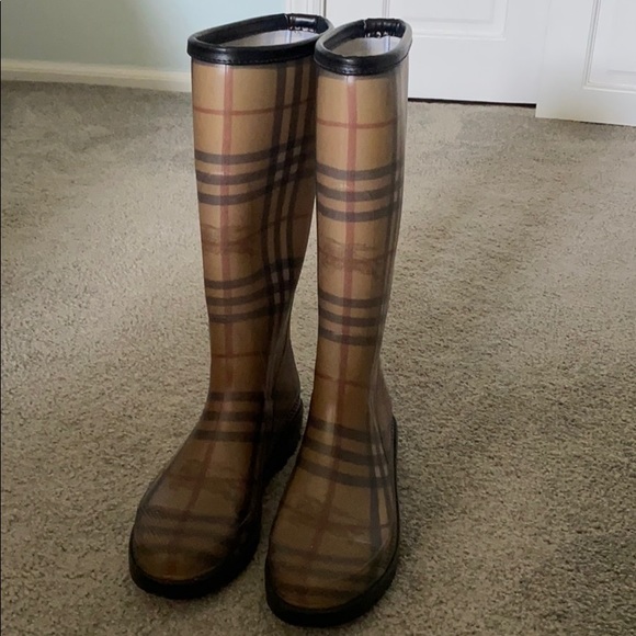 poshmark burberry rain boots